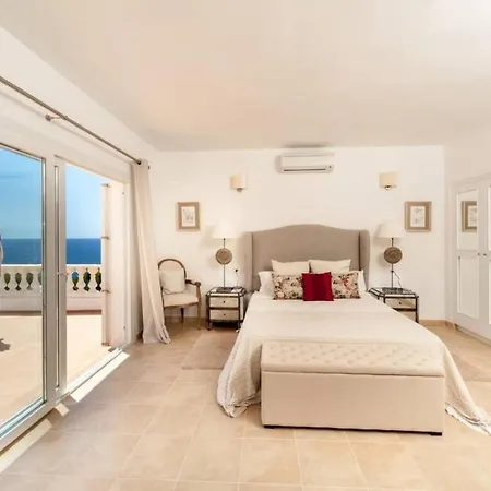 Es Macar Villa *